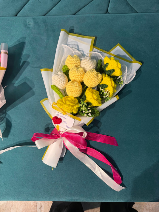 Golden Bloom bouquet