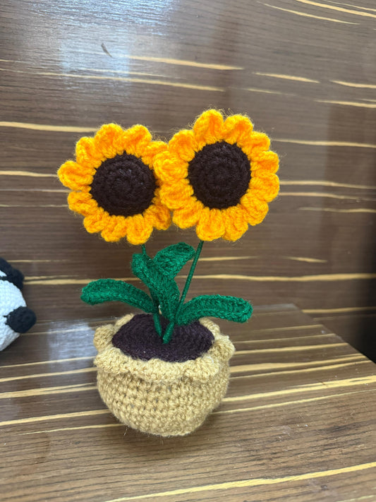Double sunflower mini pot