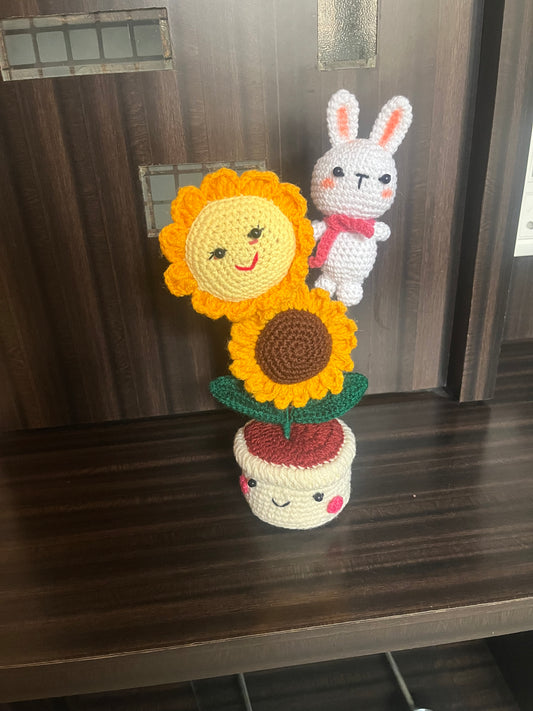 Bunny pot