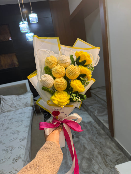 Golden Bloom bouquet