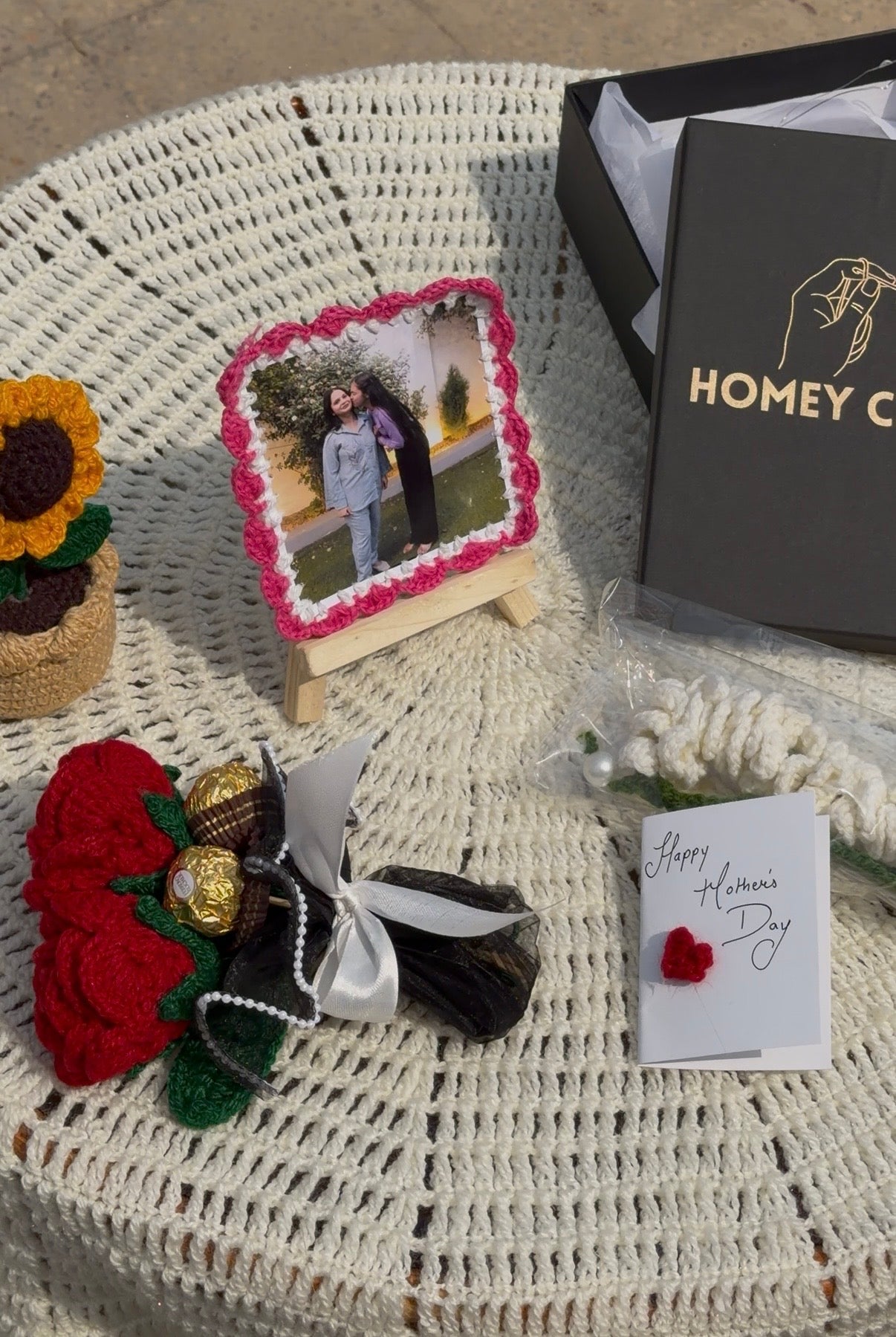 🌸 Mother’s Day Special Crochet Hamper